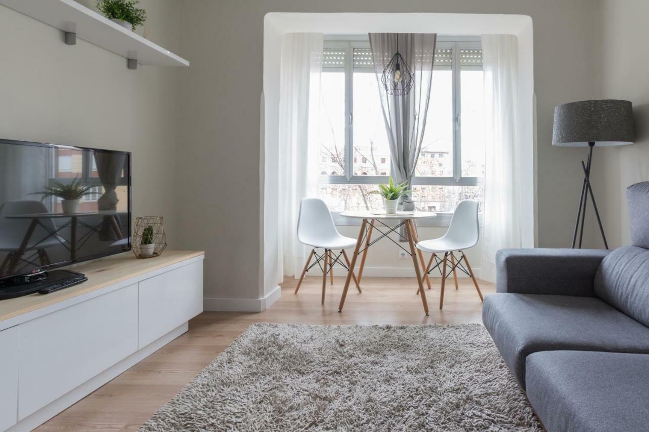 Apartamento Avenida De Colon Con Aire Acondicionado Logroño Eksteriør billede